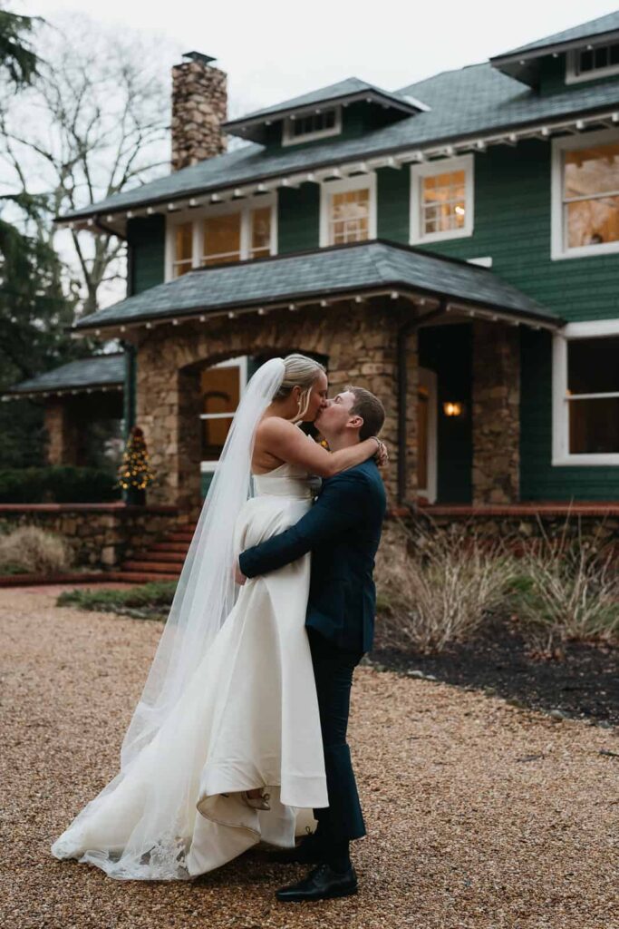 bride and groom wedding portrait vanlandingham estate in charlotte, nc